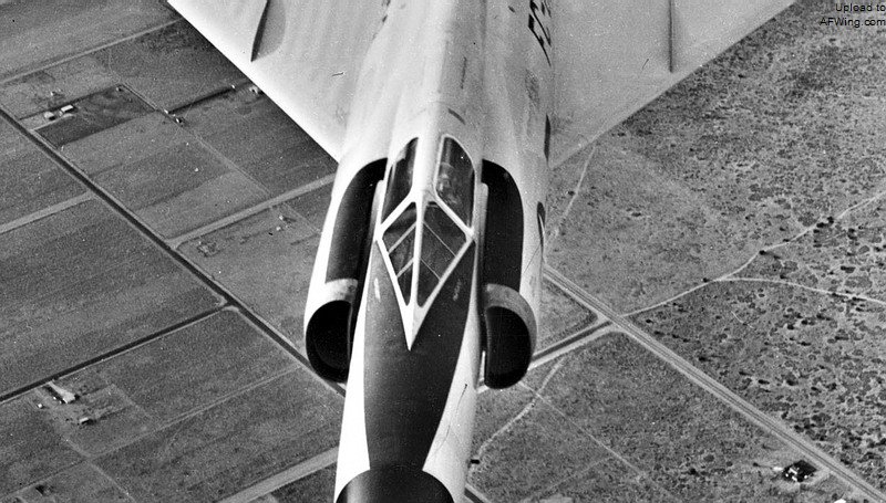 F-102的狗斗视野很差