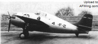 1940年12月的第五架F4F-3 BuNo.1848，该机制造后归属于游骑兵号航空母舰的VF-4战斗机中队，是中队指挥官机。隐约可见机身侧面的Red Pippers贴花。机身编号4-F-2中的4后面空出来的部分是预先考虑到VF-4更改番号的可能，事实上，1941年3月VF-4便改编号为VF-41