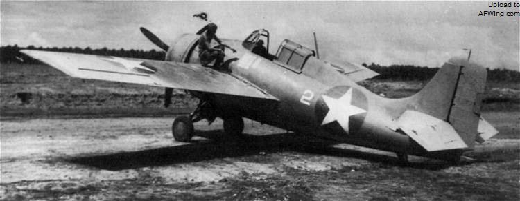 VMF-223的指挥官约翰&middot;史密斯的F4F-4，此前毫无经验的约翰&middot;史密斯带领&ldquo;仙人掌航空队&rdquo;取得了一个又一个胜利。在服役期间，他带领他的联队击落了134.5架敌机（包含协同战果），自己也取得了19架的战果
