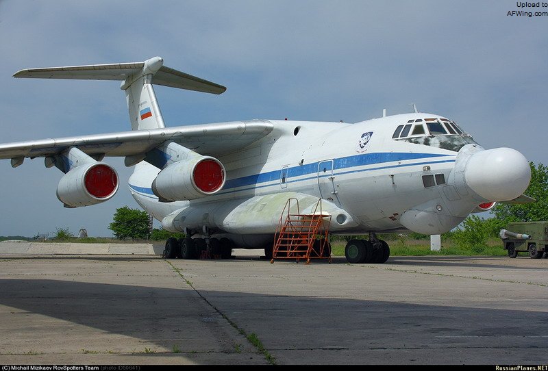 A-60的机鼻内安装的是雷达，并不是像波音747ABL激光系统那样的激光转塔