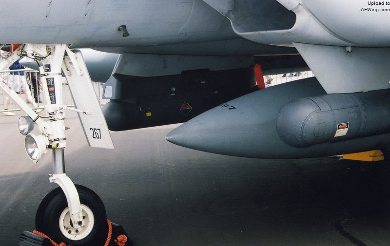F-15I还安装了整套洛克希德&bull;马丁蓝盾系统