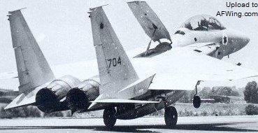 乔尔&bull;菲尔绍的F-15B 704号在战斗结束后降落，他也用AIM-7F击落了一架米格