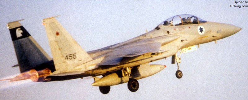 米奇&bull;列夫的丰产3号，F-15D 755后来的编号变成了455
