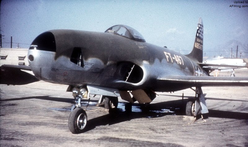 RF-80A明显加大了机鼻