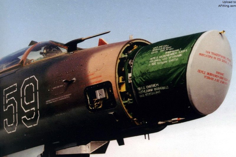 米格-23MLD的&ldquo;蓝宝石&rdquo;-23MLA-11雷达（N008），仍然采用落后的卡塞格伦天线