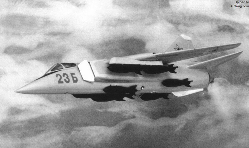 米格-23Sh方案奠定了日后&ldquo;鞭笞者&rdquo;攻击机的基本设计