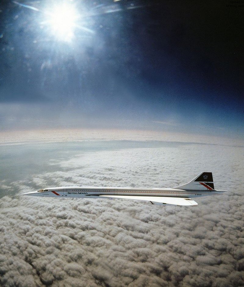&ldquo;协和&rdquo;留下的唯一一张2马赫飞行照片，1985年4月由一架英国空军的&ldquo;狂风&rdquo;战斗机在爱尔兰海上空拍摄