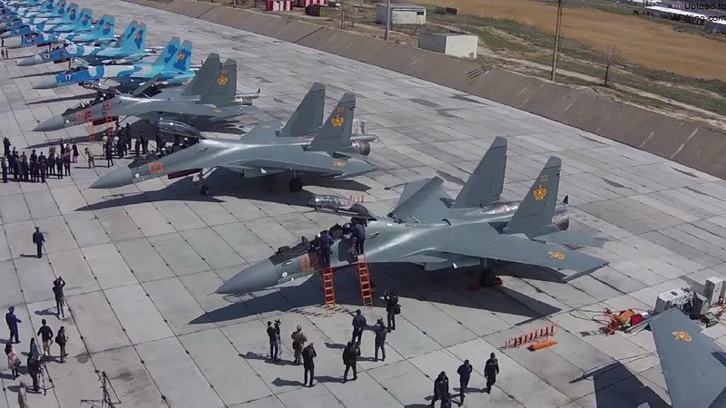 2015年5月，哈萨克斯坦空军和防空军成为苏-30SM的第一个国外客户