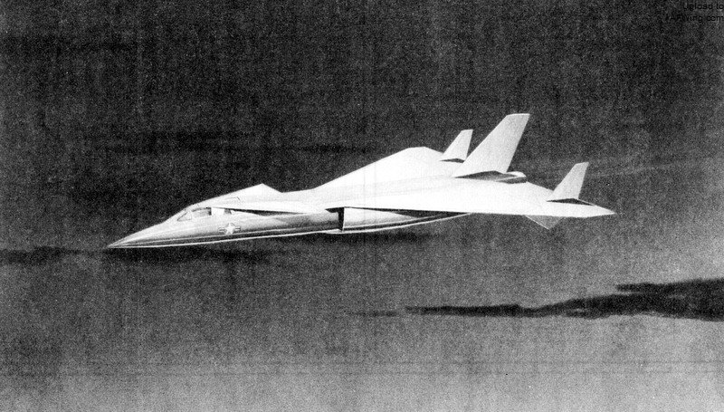 XF-108在58年之前考虑的三垂尾鸭翼三角翼方案