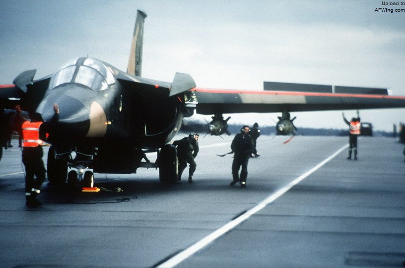 F-111最后变成了新一代的炸弹卡车,并在黄金峡谷行动中发挥出了自己的余热