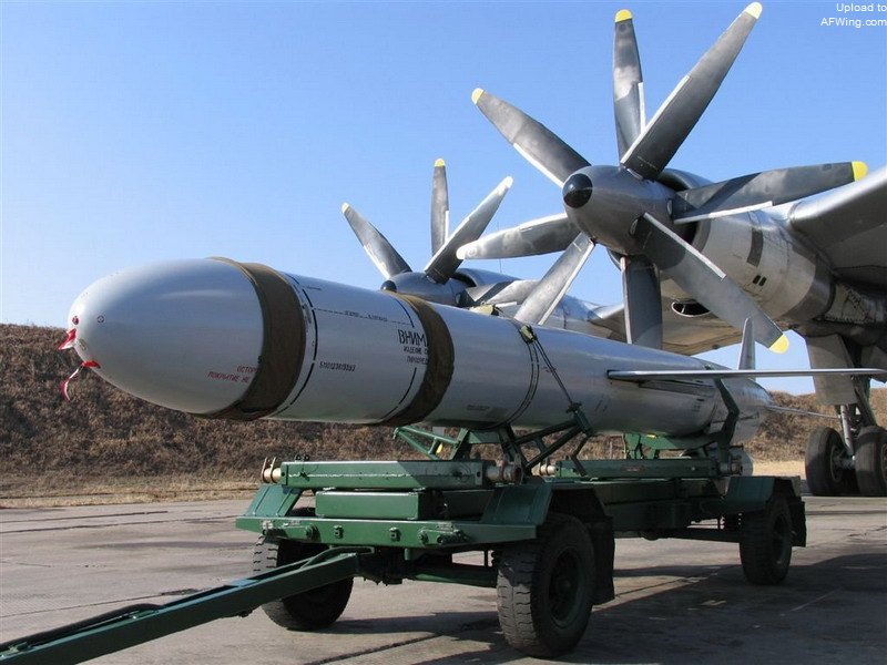 Kh-55导弹是位于莫斯科附近杜布纳的&ldquo;彩虹&rdquo;设计局研制的
