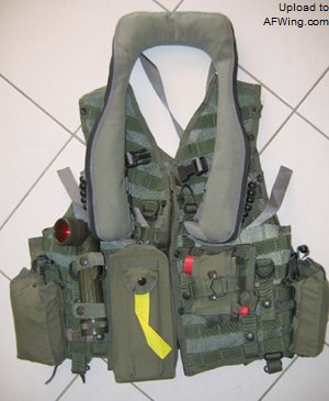 CMU-33救生背心和LPU-36/P LPU