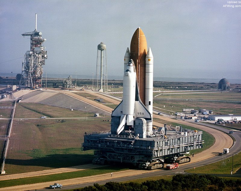 STS-3任务首次采用了橙色外部燃料箱