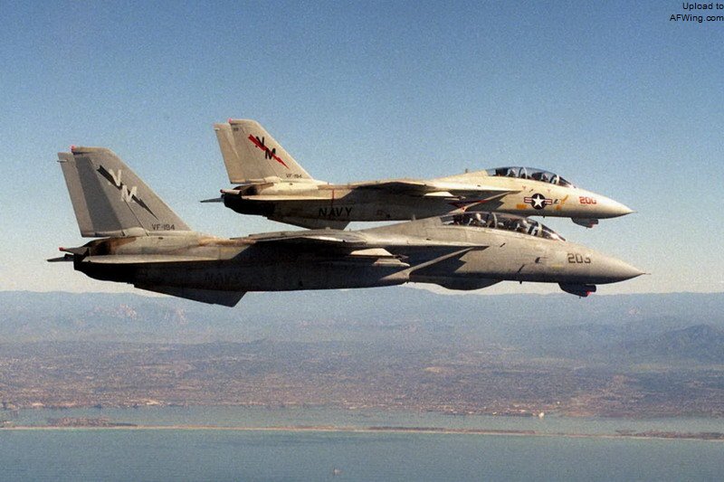 F-14双机编队