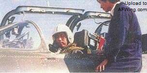 PL-11和PL-8空空导弹