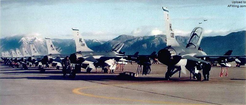 犹他州希尔基地388TFW联队16TFS中队的F-16A/B，以色列空军的飞行员们就是在这支联队里完成训练的
