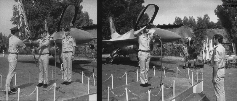 1987年5月7日，110中队开始换装F-16C Blk30闪电前不久又有了新的人事变动，在拉马特.戴维基地指挥官兼前任中队长纳胡米.阿米尔的主持下，施洛摩.萨斯接替纳夫塔里.马伊蒙成为了新任中队长。前者最后以准将军衔从以色列空军退休，现在他是一名El-Al的客机飞行员